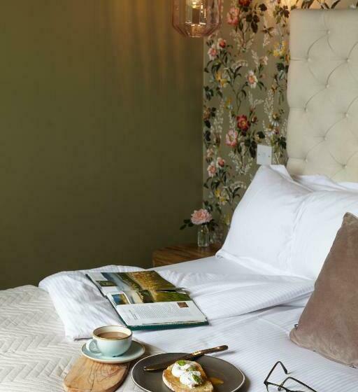 فندق صغير The Lion Inn