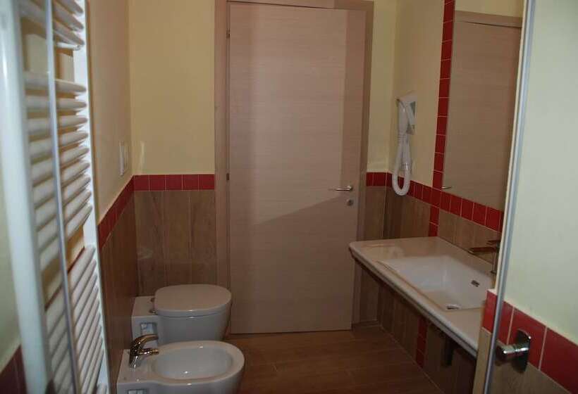 Отель Agriturismo Borgo Piccaratico