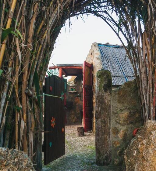 هتل Econature Dagaio Handmade Paradise