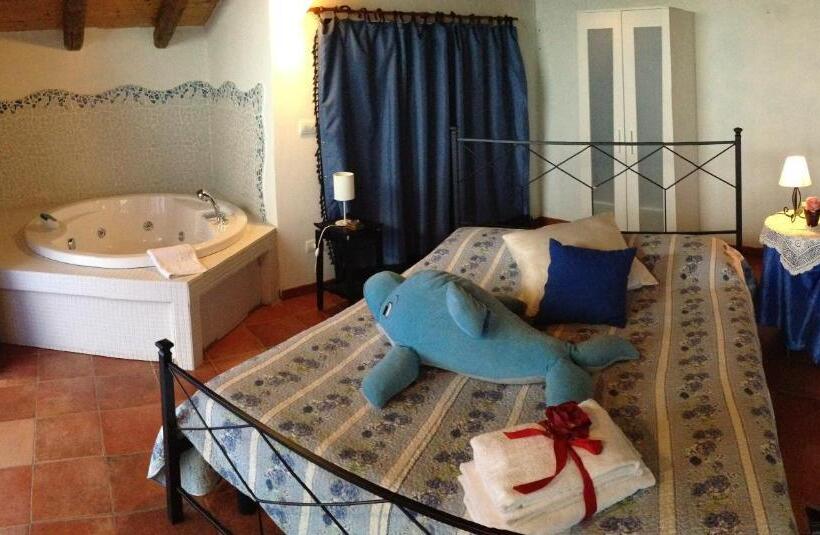 בית מלון כפרי El Pendola