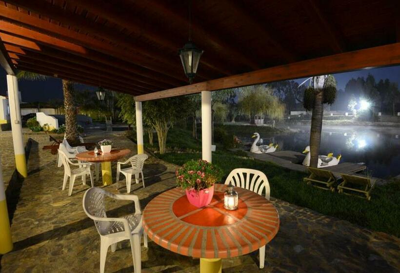 בית מלון כפרי Herdade Do Sardanito Da Frente