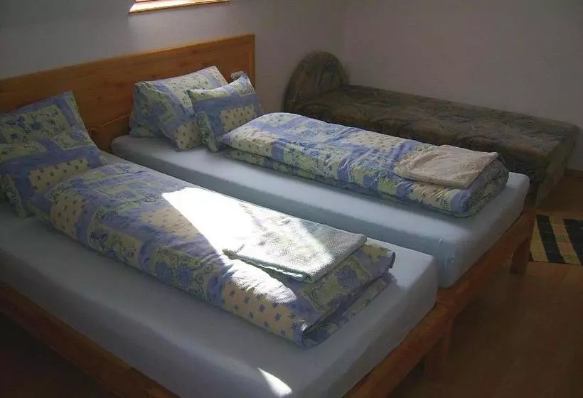 پانسیون Agria Wellness Guesthouse