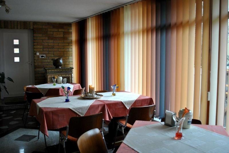 بنسيون Barokk Antik Guest Hause