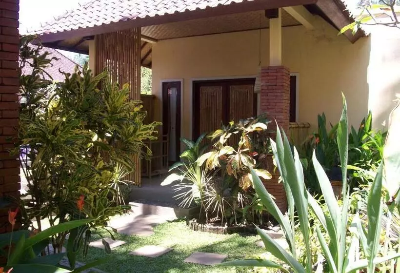 ペンション Petit Boo Amed