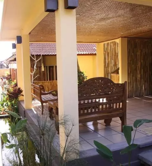 ペンション Petit Boo Amed