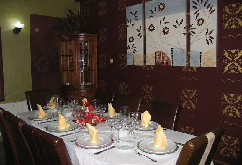 Пансион El Golobar