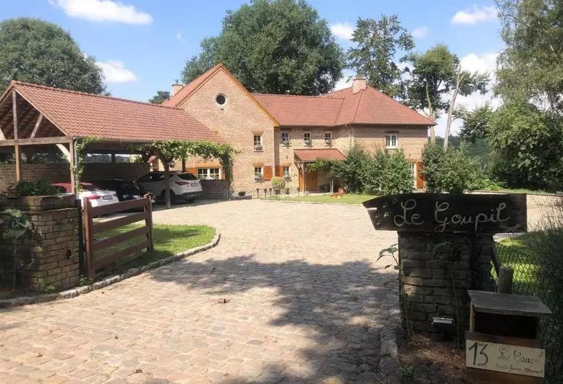 پانسیون Le Goupil