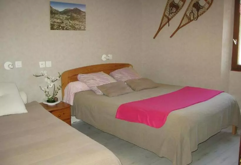 Majatalo Les Chambres De Solliès