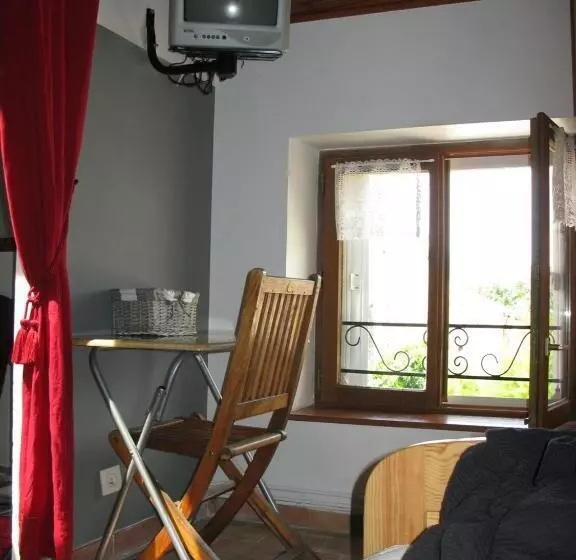 Majatalo Les Chambres De Solliès