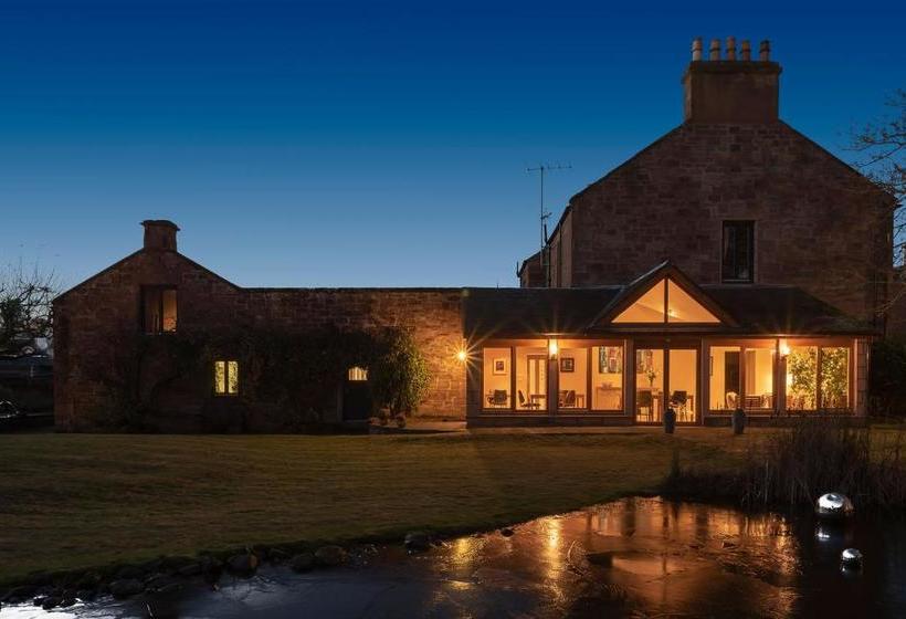 بنسيون Tigh Na Leigh