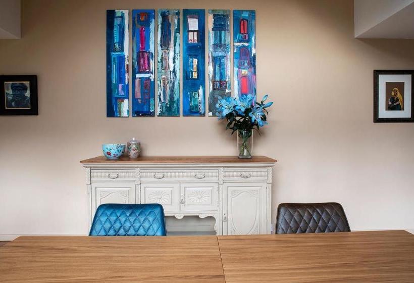 بنسيون Tigh Na Leigh