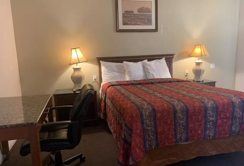 Ventura Beach House Motel