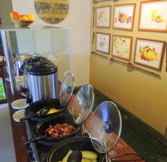 هاستل Marinas Pousada