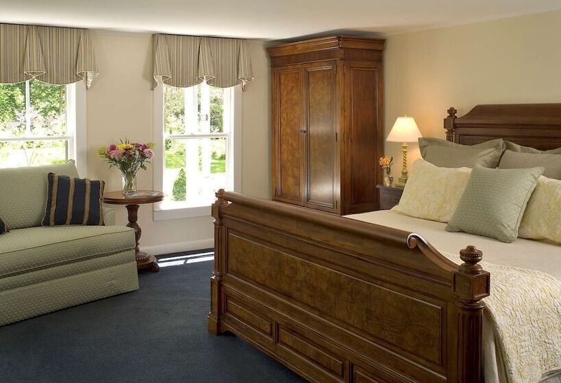 فندق صغير The Inn At Cape Cod