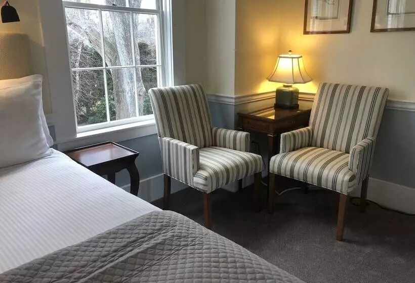 Retkeilymaja The Inn At Cape Cod