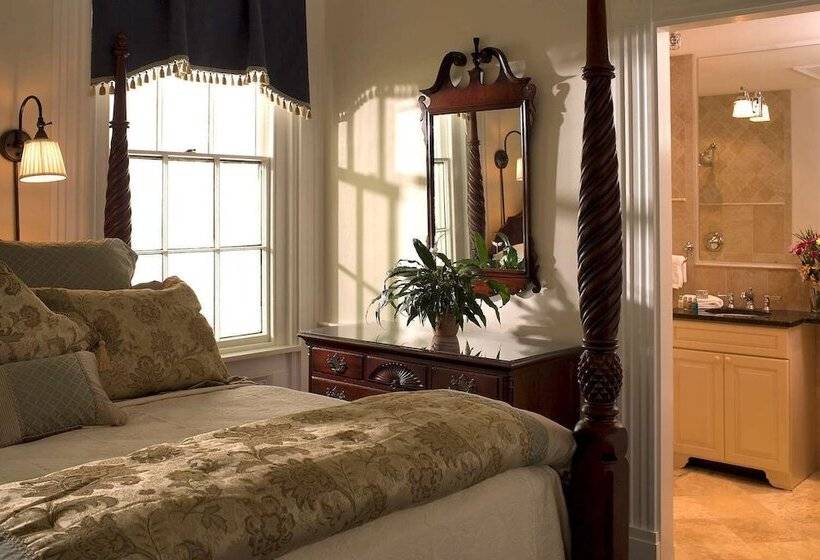 فندق صغير The Inn At Cape Cod