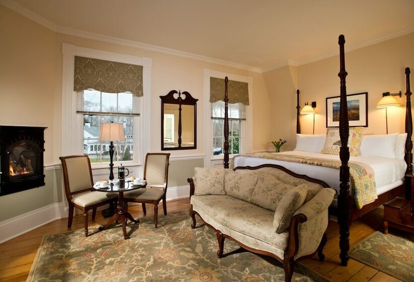 فندق صغير The Inn At Cape Cod