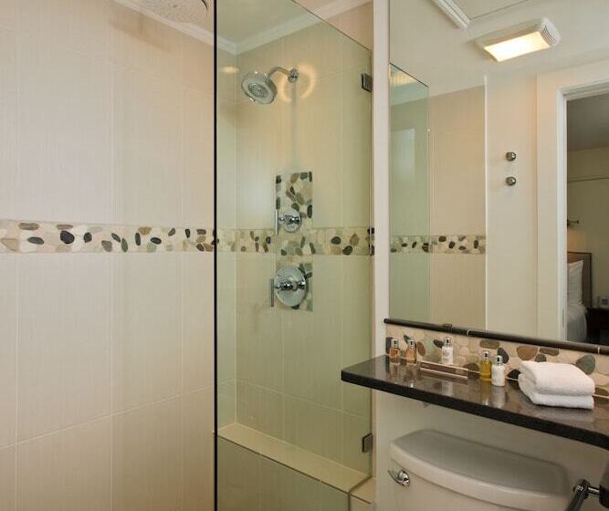 فندق صغير The Inn At Cape Cod