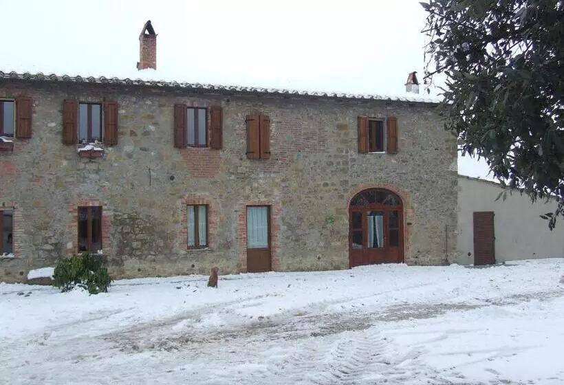 هتل Agriturismo Bagnolo