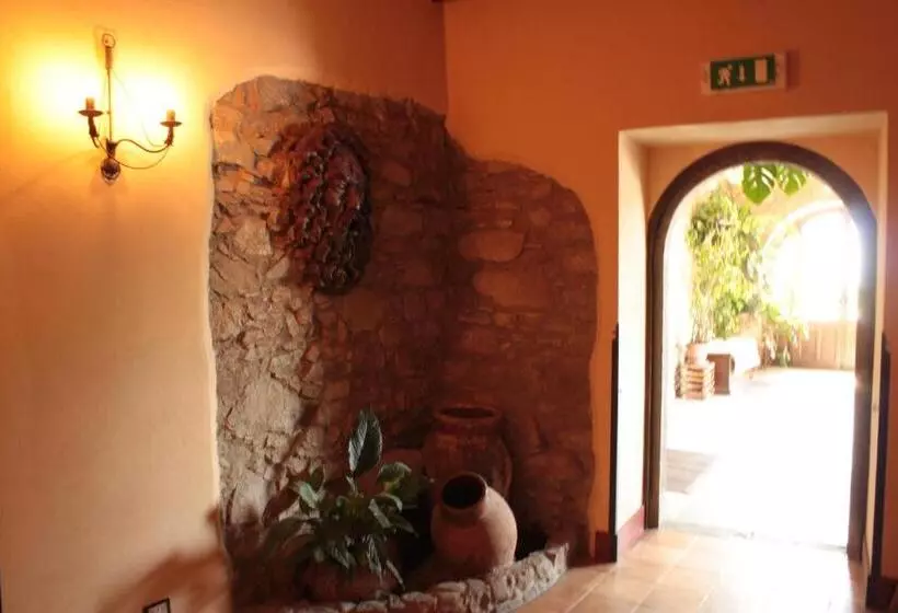 ホテル Agriturismo Il Daino