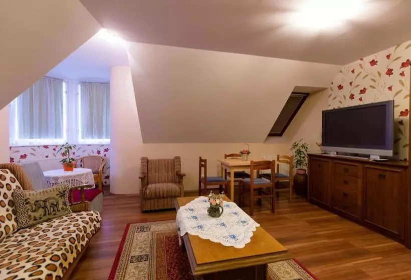 Majatalo Alíz Vendégház