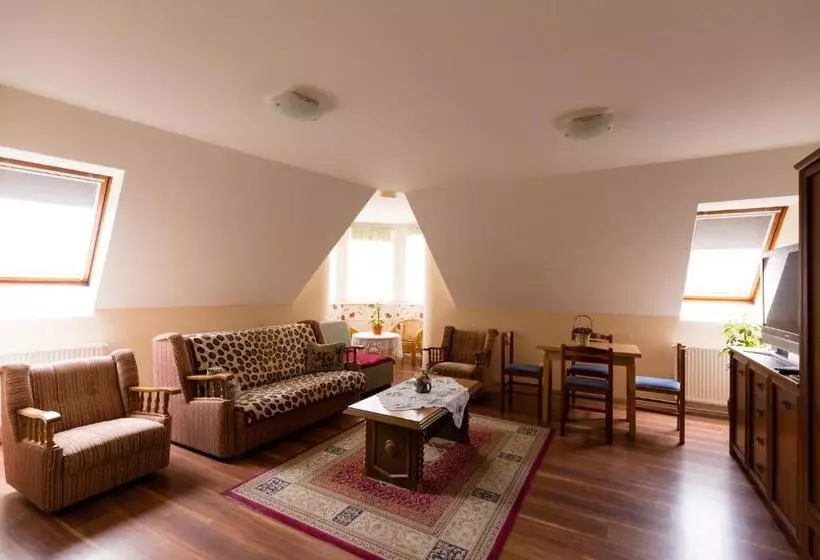 Majatalo Alíz Vendégház