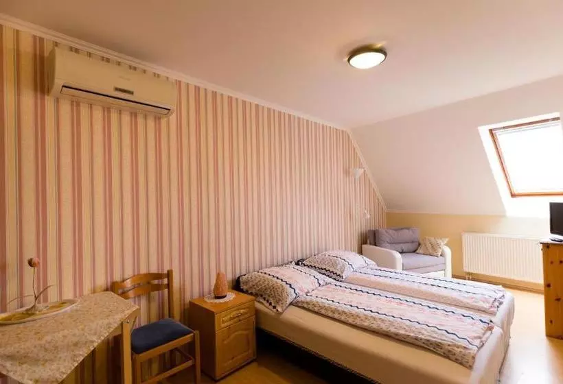 Majatalo Alíz Vendégház