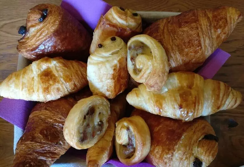 ペンション Domaine De Montboulard