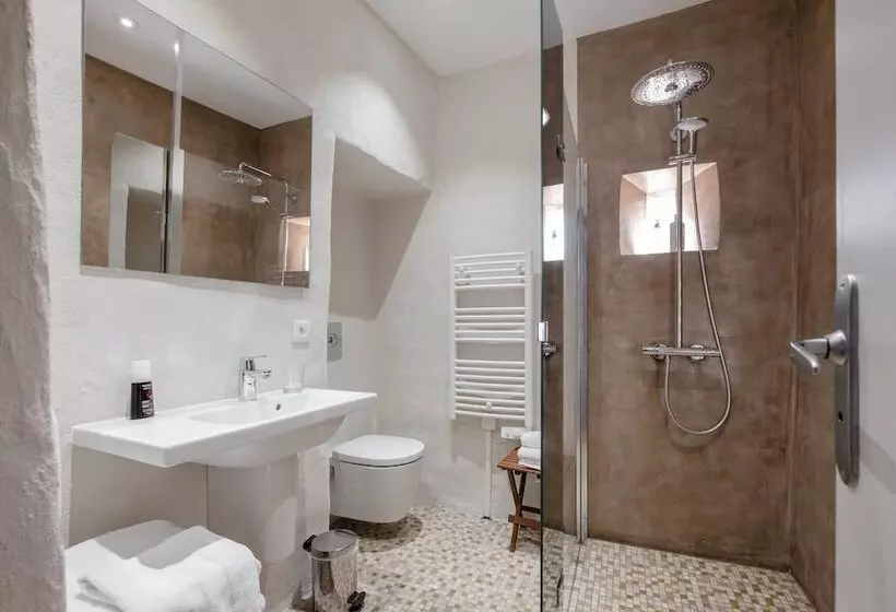 ペンション Domaine De Montboulard