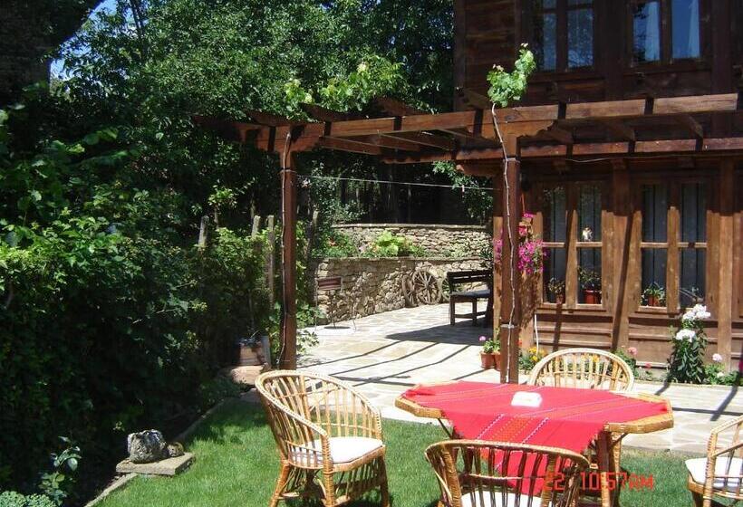 膳宿费 Kenara Guest House