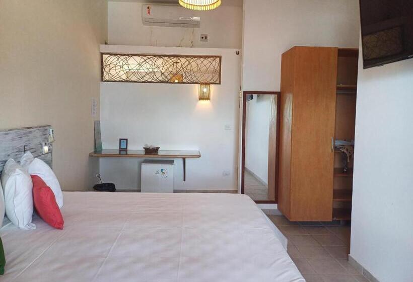 膳宿费 Pousada Vivenda Oriente