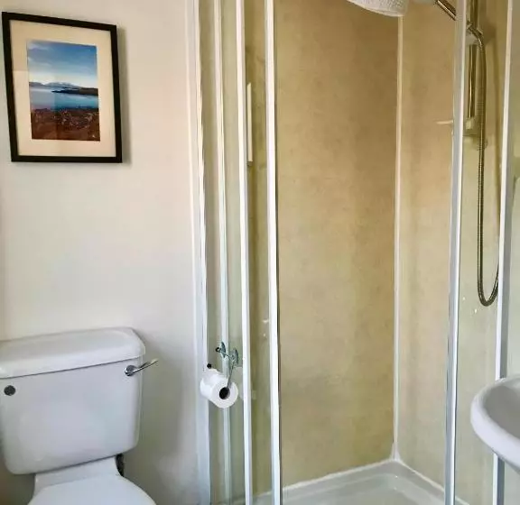 ペンション Rooms At Elmbank Near Loch Ness