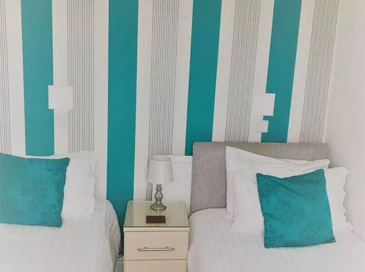 Majatalo The Berkeley Morecambe