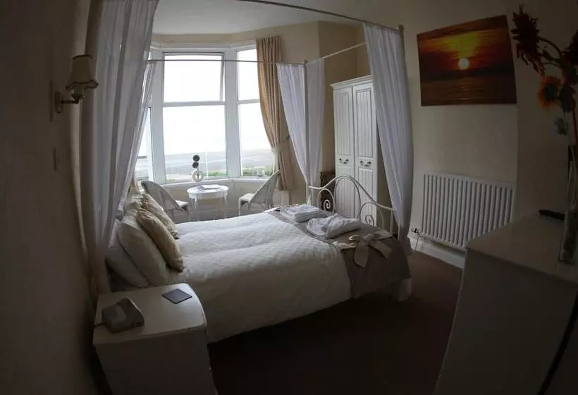 Majatalo The Berkeley Morecambe