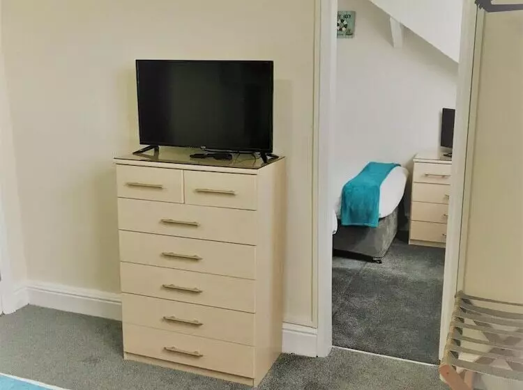 Majatalo The Berkeley Morecambe