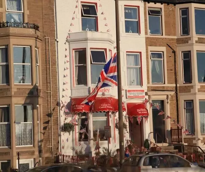 Majatalo The Berkeley Morecambe