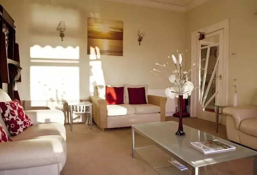 Majatalo The Berkeley Morecambe