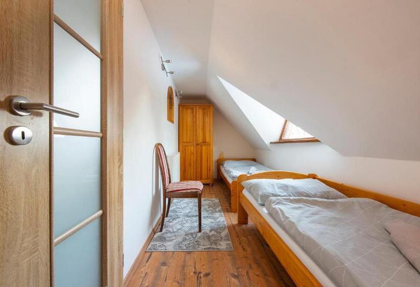 פנסיון Wellness Vila Astra