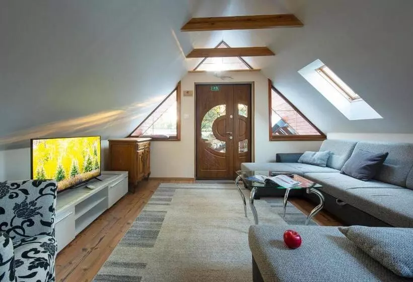 ペンション Wellness Vila Astra