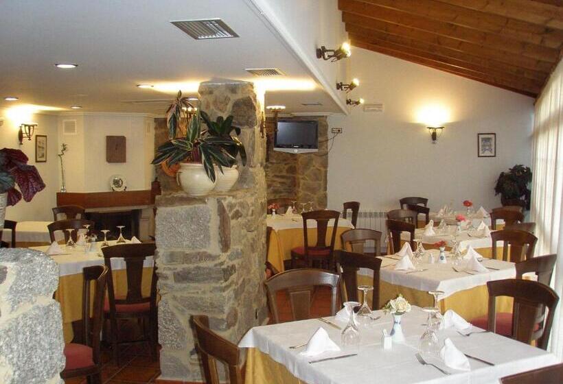 膳宿费 Hostal Rustico 3 Estrellas  Caldelas Sacra