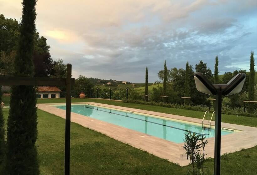 فندق Agriturismo Relais Il Bricco