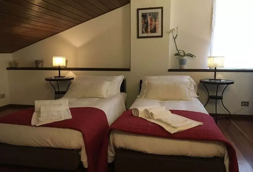 Hotelli Agriturismo Relais Il Bricco