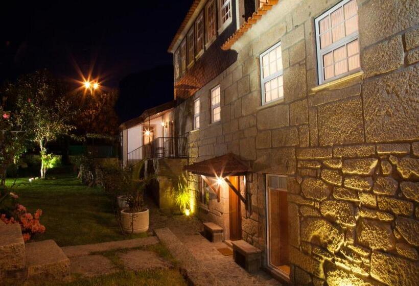 Hotel Cerrado Dos Outeirinhos