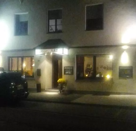 پانسیون Heidi's Art