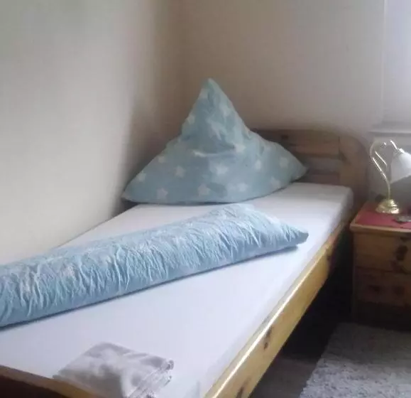 پانسیون Heidi's Art