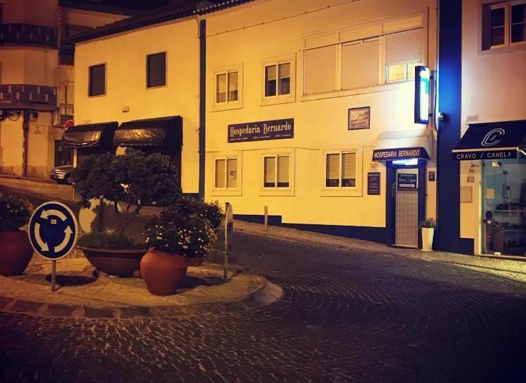 پانسیون Hospedaria Bernardo