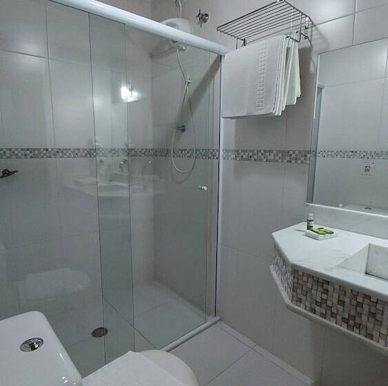 پانسیون Pousada Canoa Caiçara Ilhabela