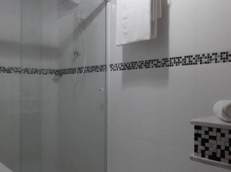 پانسیون Pousada Canoa Caiçara Ilhabela