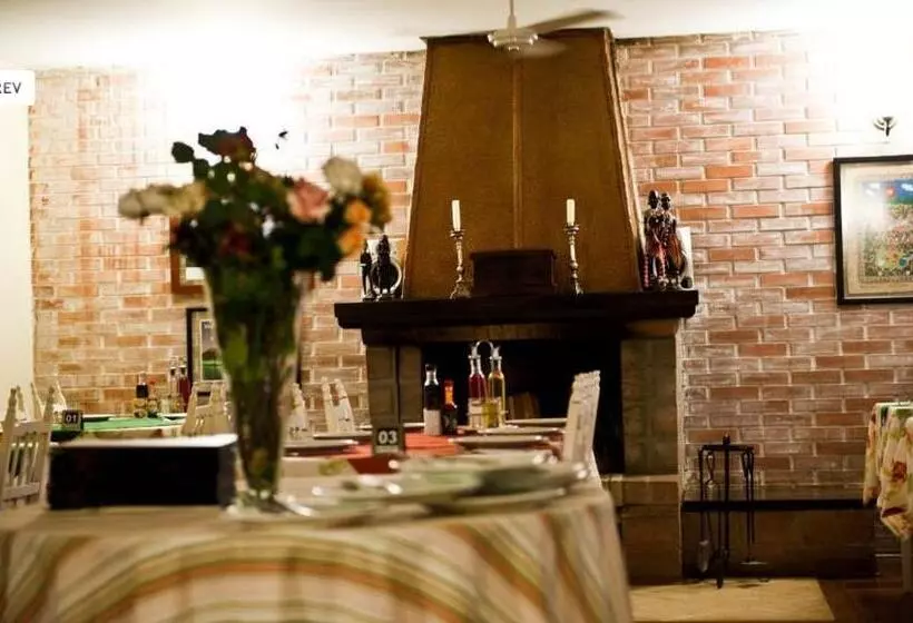 Majatalo Pousada Dos Pinheirais