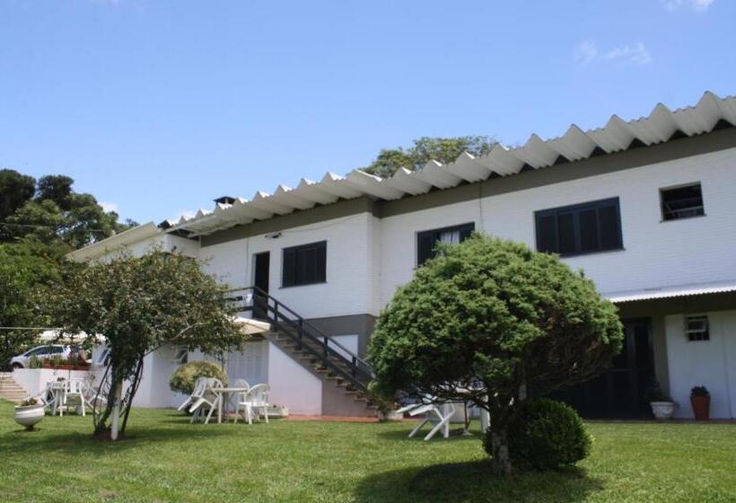 Pansiyon Pousada Dos Pinheirais